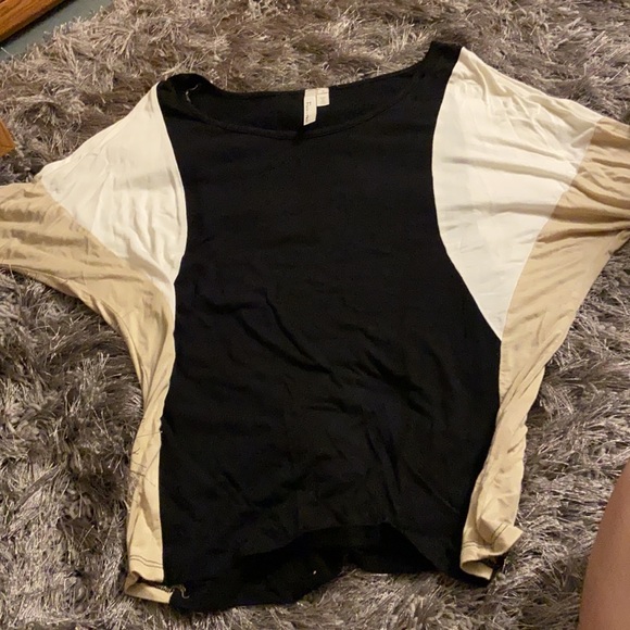 Flats & Heels Multicolored Relaxed Fit Blouse - Picture 6 of 6